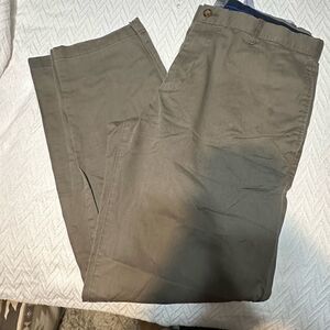 GAP Khakis Dark 